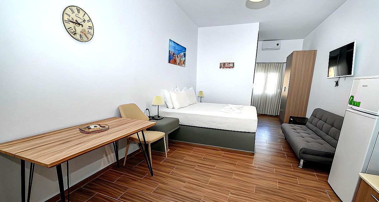 Thirassia Paradise Suites